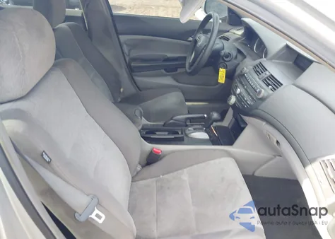 2009 Honda Accord 2.4 Lx from USA, damaged, VIN 1HGCP26379A197909